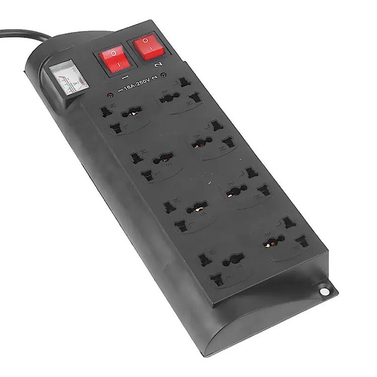 multiprise 8 trous parafoudre Garantie 2 ans