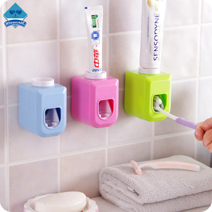 Distributeur automatique de dentifrice